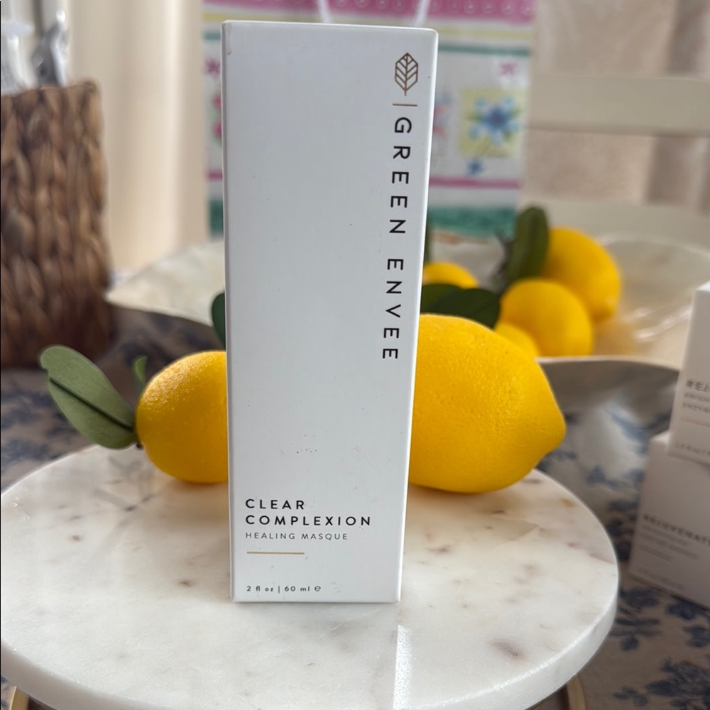 Clear Complexion Healing Masque - White